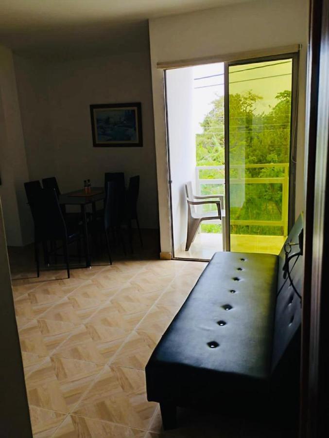 Apartamento El Eden Covenas 201アパートメント エクステリア 写真