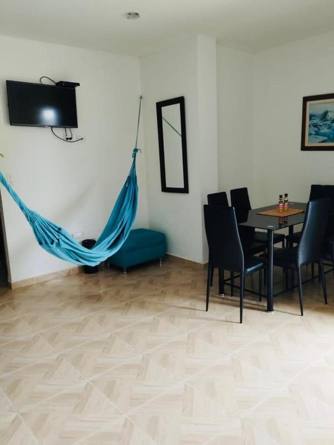 Apartamento El Eden Covenas 201アパートメント エクステリア 写真