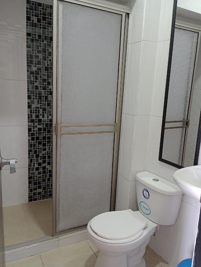 Apartamento El Eden Covenas 201アパートメント エクステリア 写真